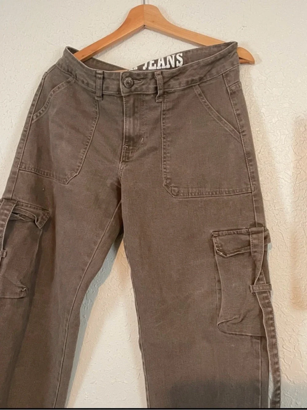 VIP Women’s Cargo Jeans - Olive Brown